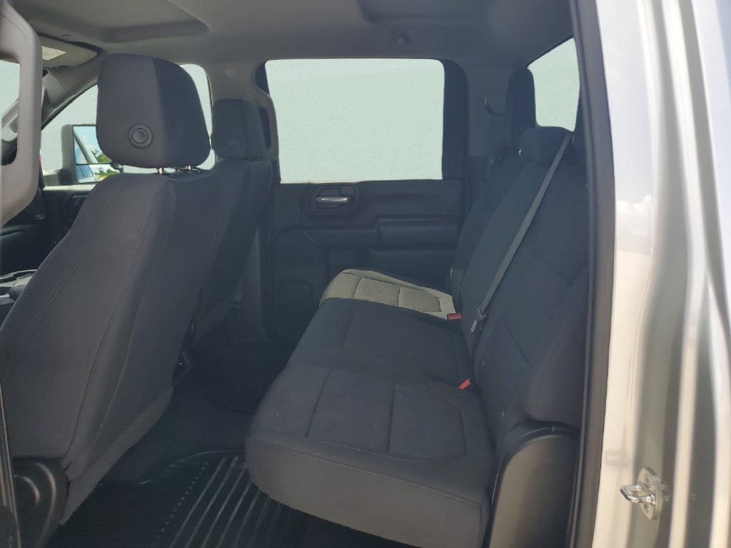 Used 2021 SILVER ICE METALLIC Chevrolet Custom image 13
