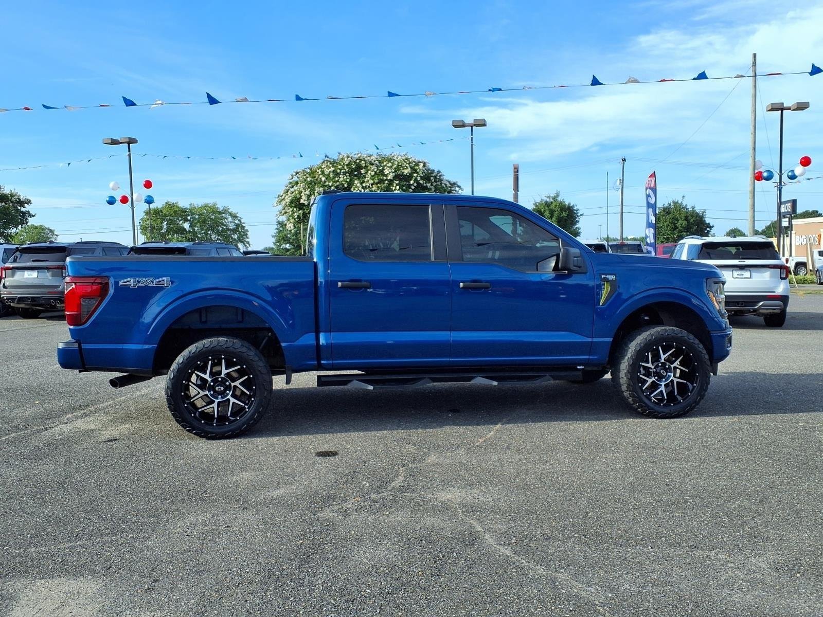 Used 2024 Atlas Blue Metallic Ford STX image 10