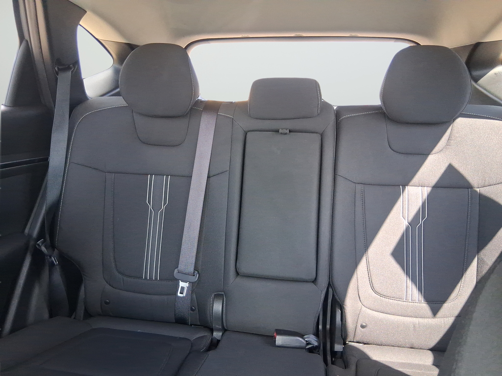 Used 2024 Silver Hyundai SEL image 28