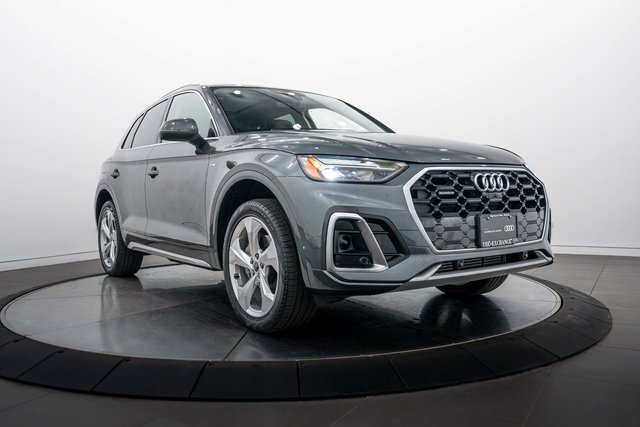 2024 Audi Q5 S line Premium Plus