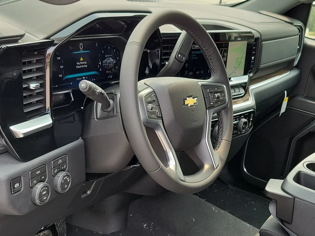2026 Chevrolet Silverado 1500 LT - Photo 7
