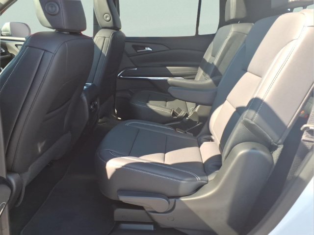 New 2027 Summit White Chevrolet LT image 17