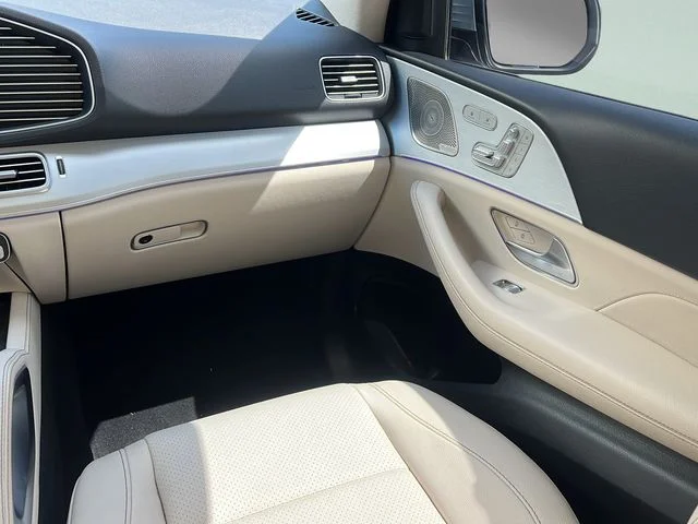 Used 2024 Gray Mercedes-Benz GLE 350 image 16