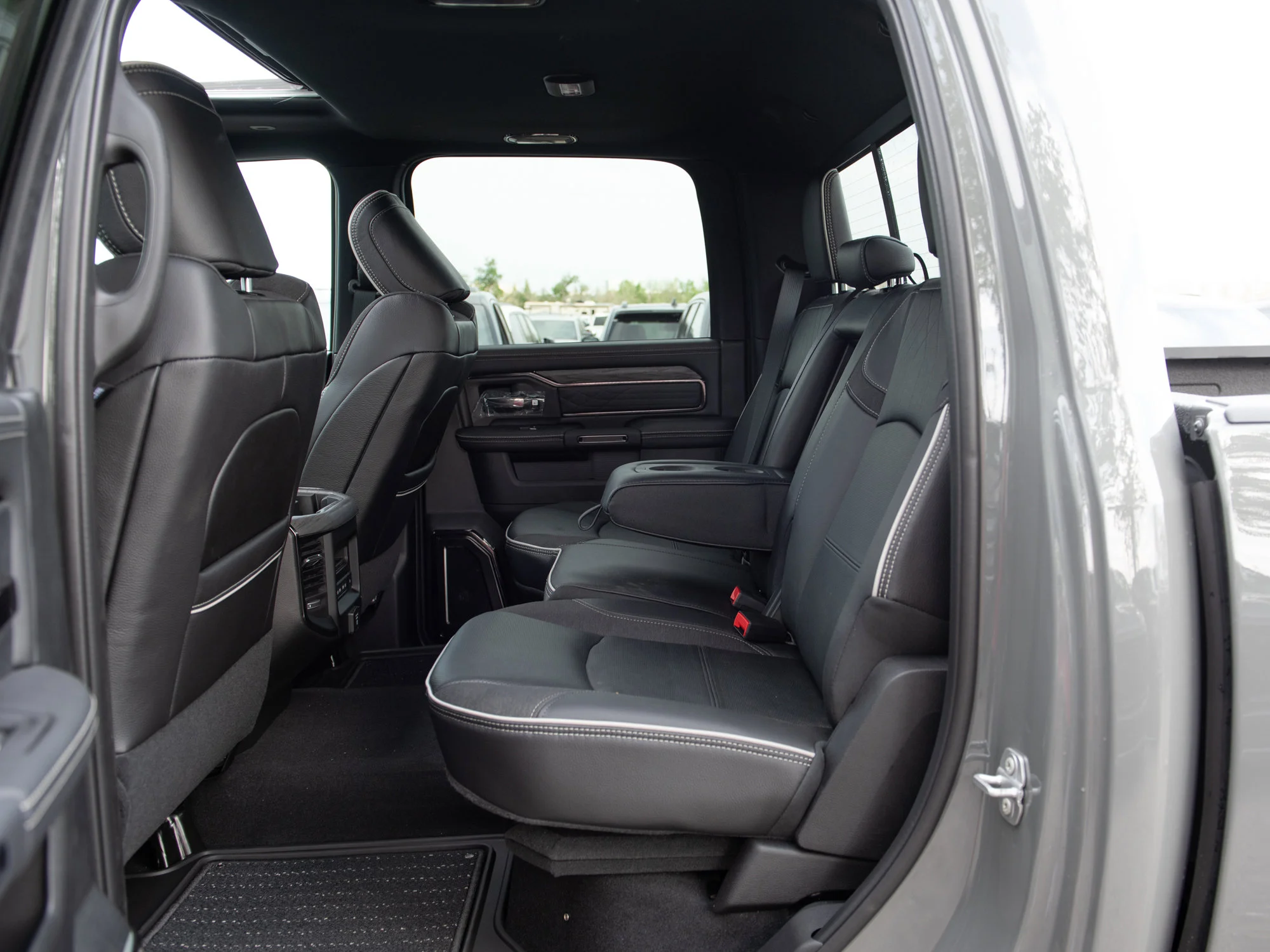 New 2026 Grey RAM Limited* image 26