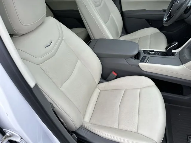 Used 2020 White Cadillac Premium Luxury image 29