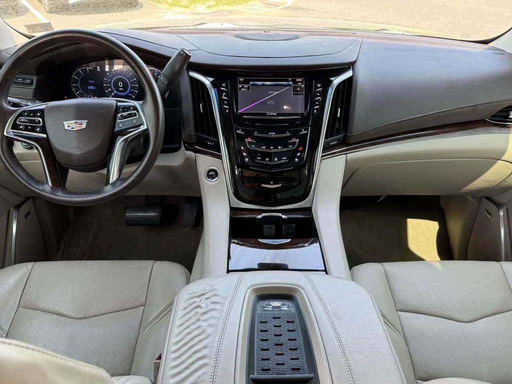 2016 Cadillac Escalade Premium - Photo 17