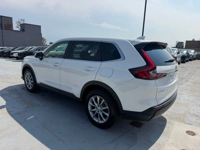 Used 2026 White Honda EX image 5