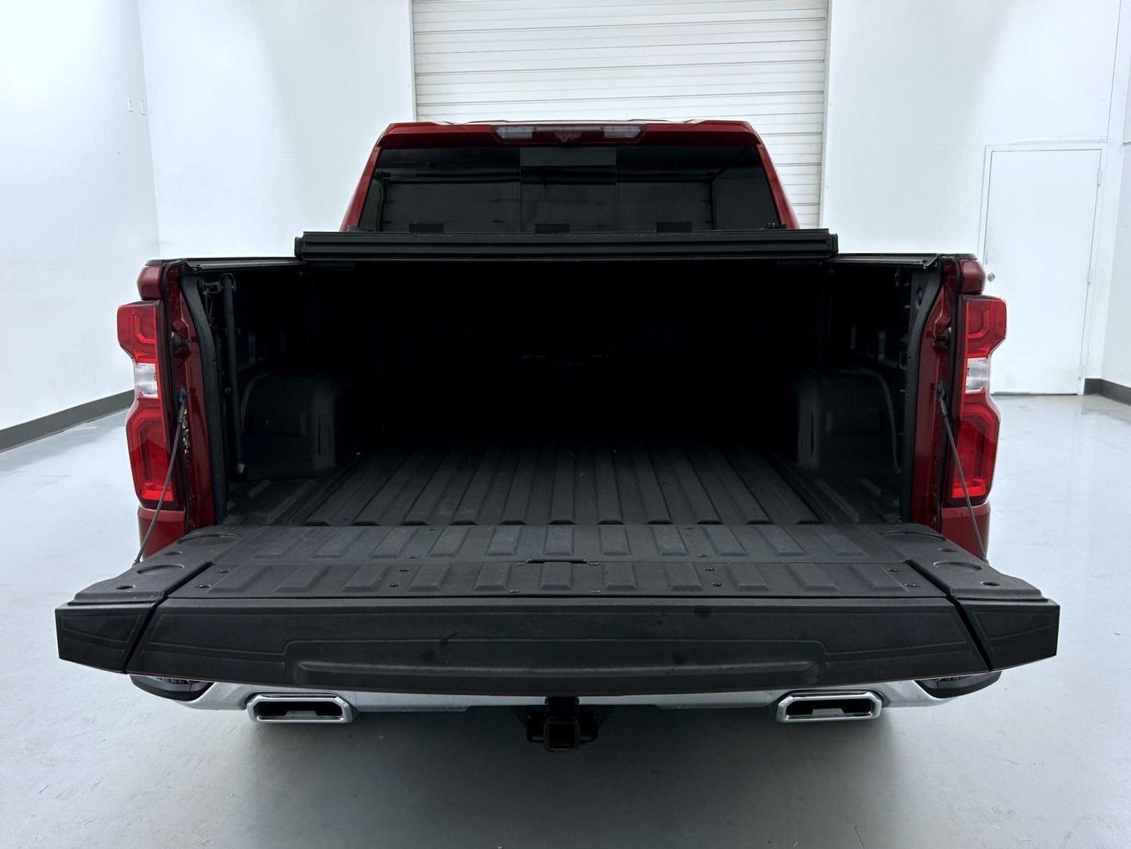 Used 2024 Red Chevrolet LTZ image 22