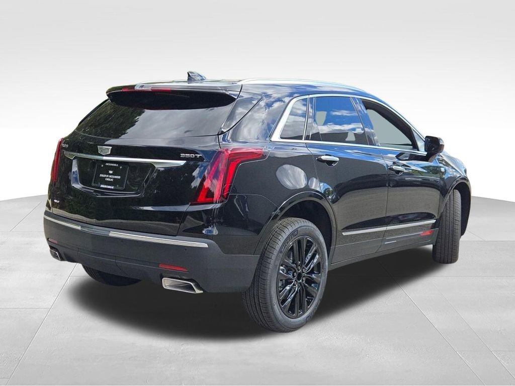 2025 Cadillac XT5 Luxury - Photo 10