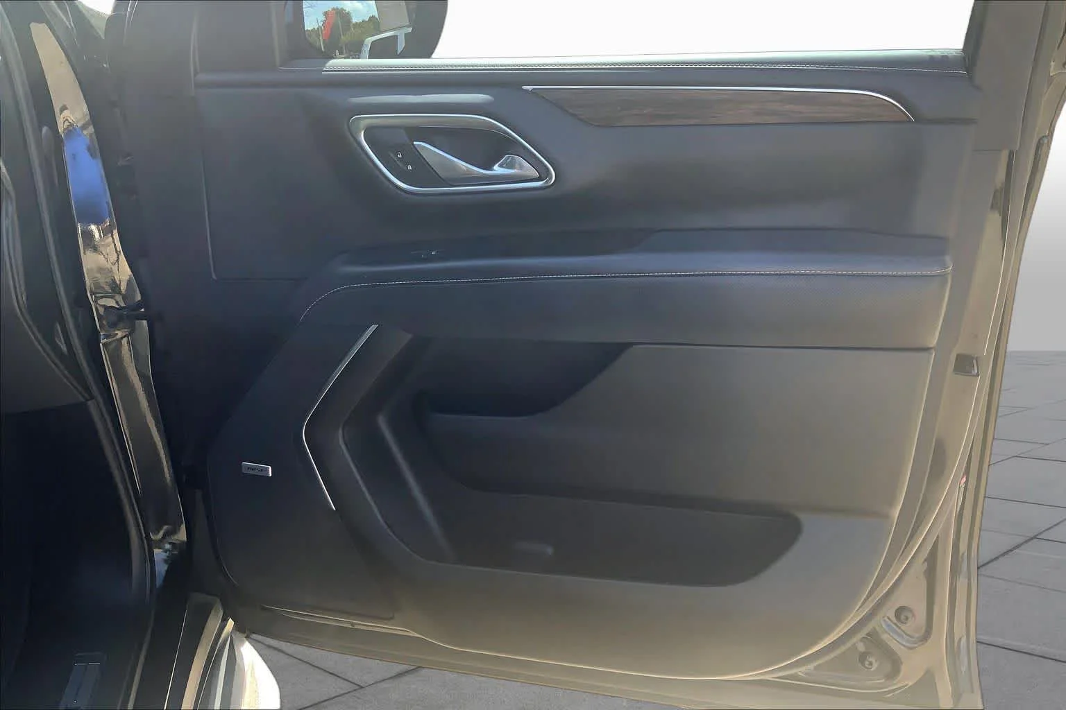 Used 2021 Black Chevrolet Premier image 23