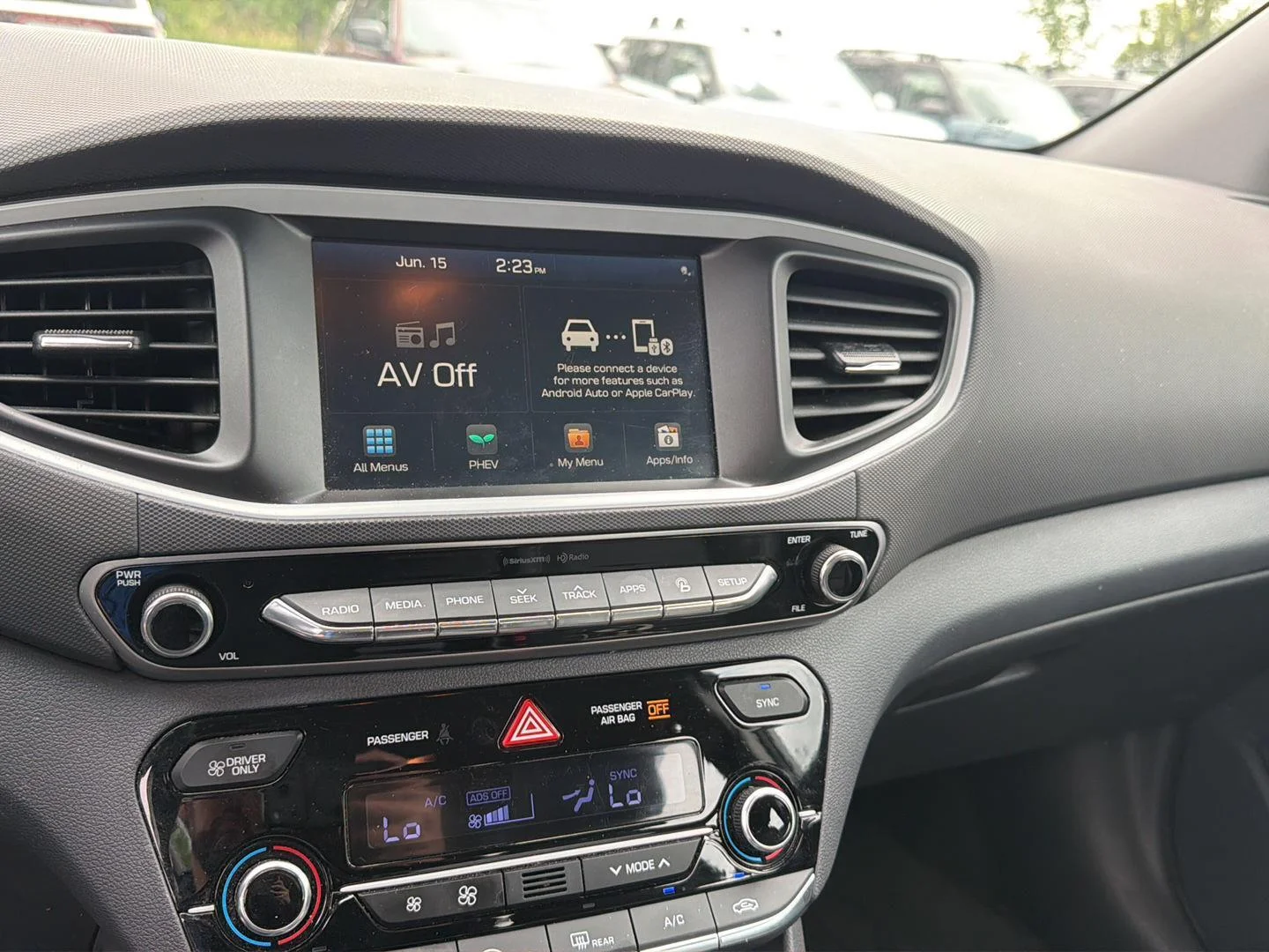 Used 2019 Wh Hyundai  image 9