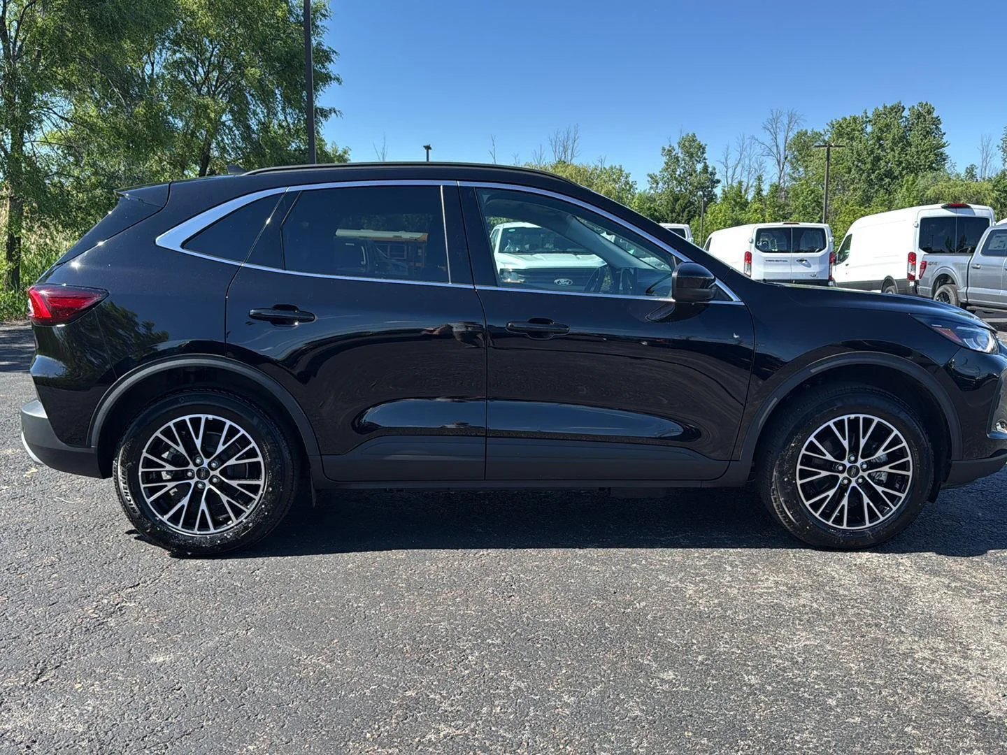 New 2025 Black Metallic Ford Base image 20