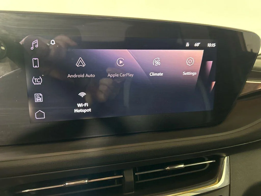 Used 2024 Copper Buick Preferred image 19