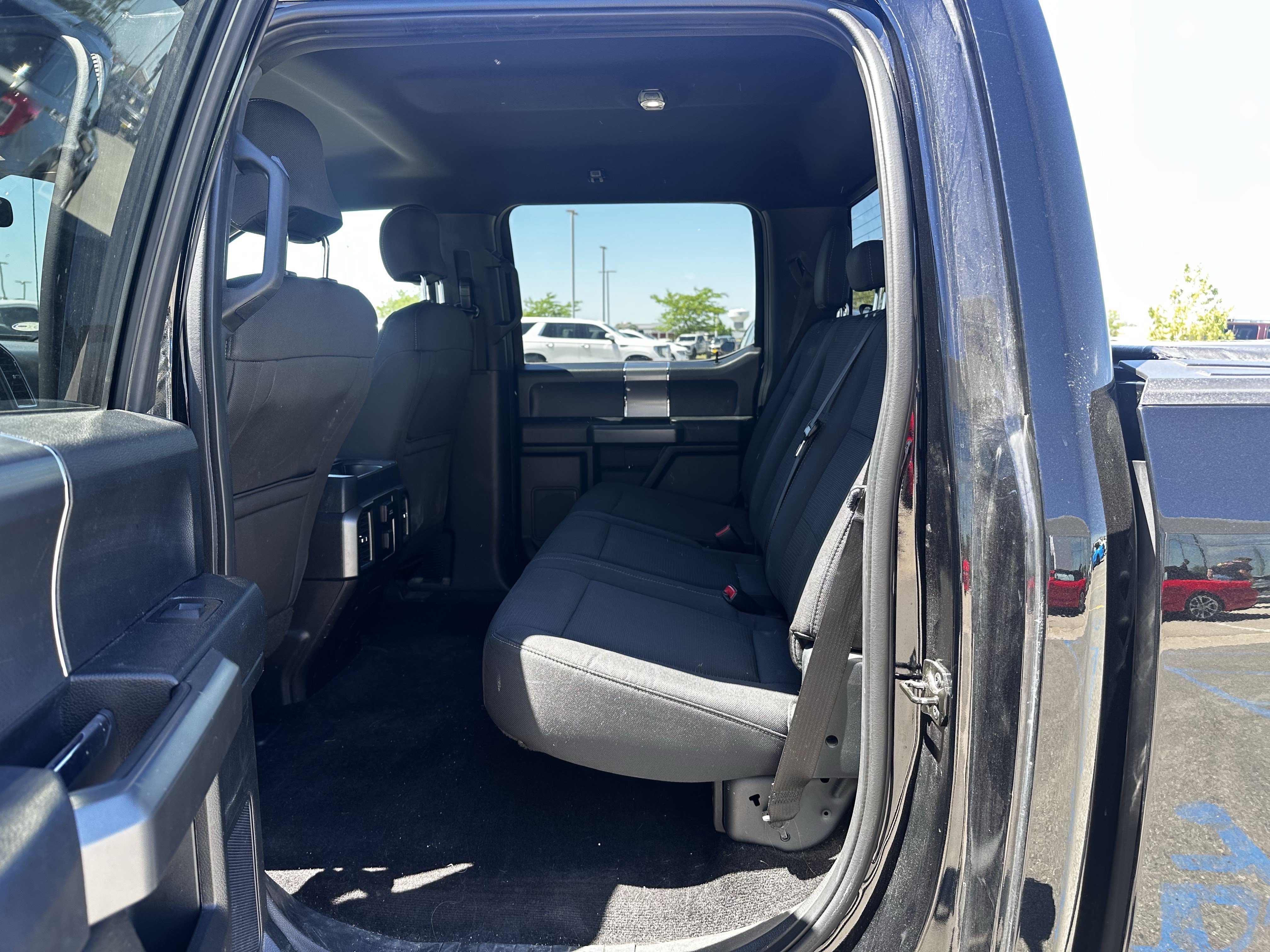 Used 2016 Shadow Black Ford XLT image 8