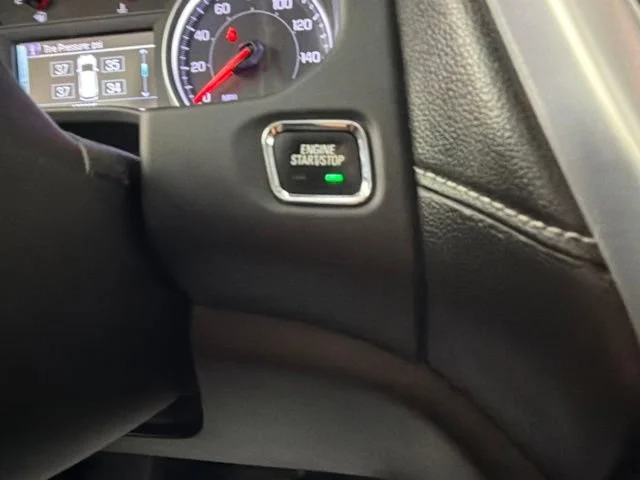 Used 2019 SUMMIT WHITE GMC SLT image 13