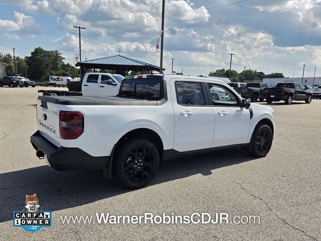 Used 2025 White Ford Lariat image 13