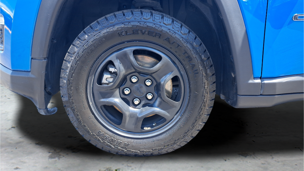 Used 2020 Blue Jeep Sport image 28