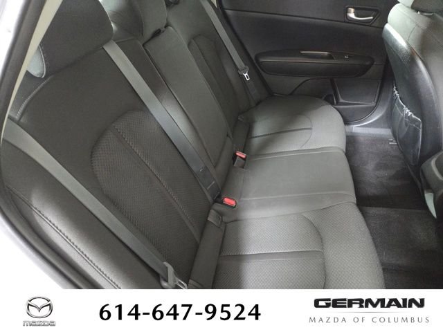 Used 2016 Silver Kia LX image 22