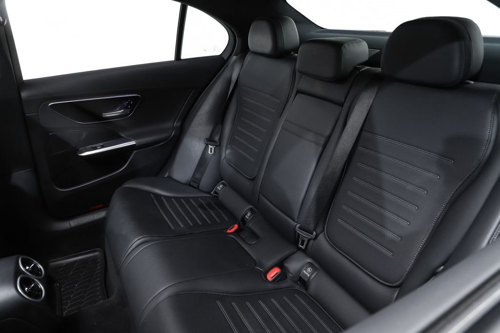 Used 2023  Mercedes-Benz C 300 image 11