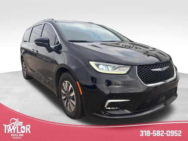2021 Chrysler Pacifica Hybrid Touring L Hybrid's photo