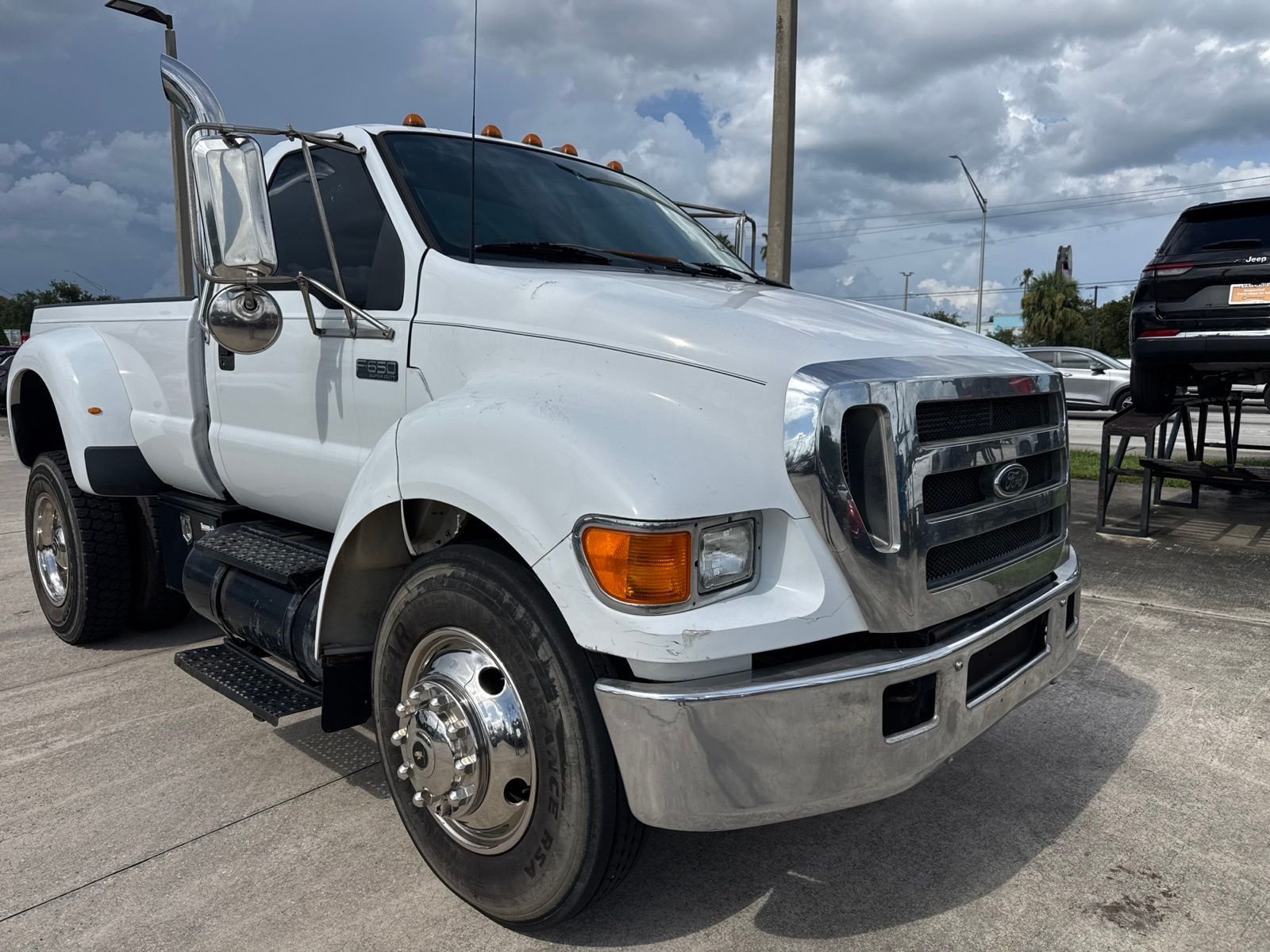 Used 2004 White Ford XLT image 16