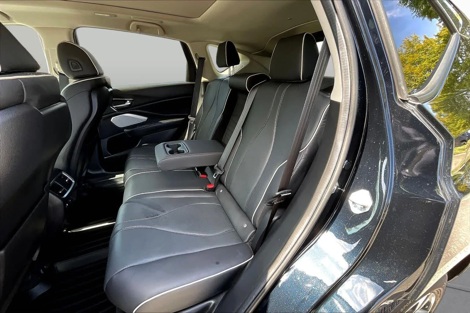 Used 2023 Majestic Black Pearl Acura w/Advance Package image 39