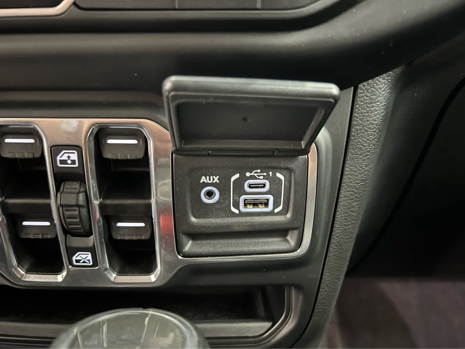 Used 2023 Black Clearcoat Jeep Sahara High Altitude image 24