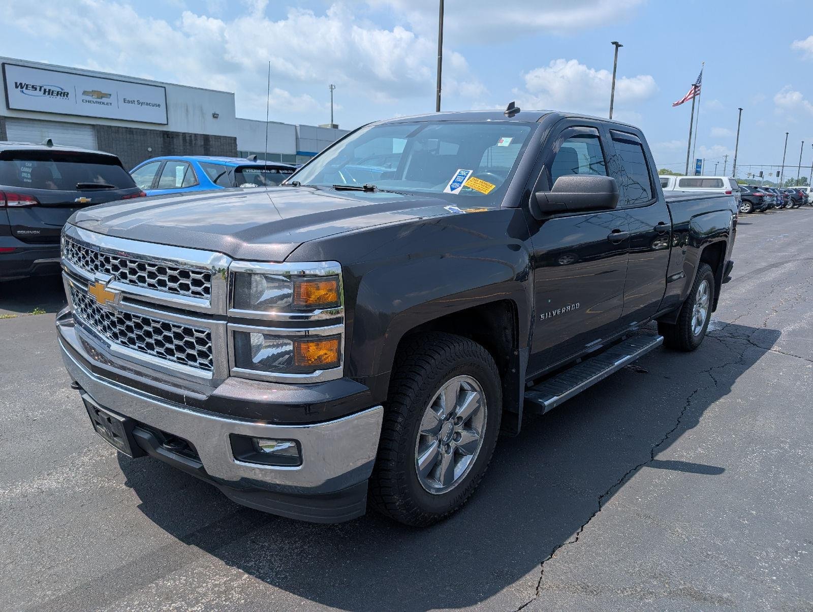 Used 2014 Tungsten Metallic Chevrolet LT image 4