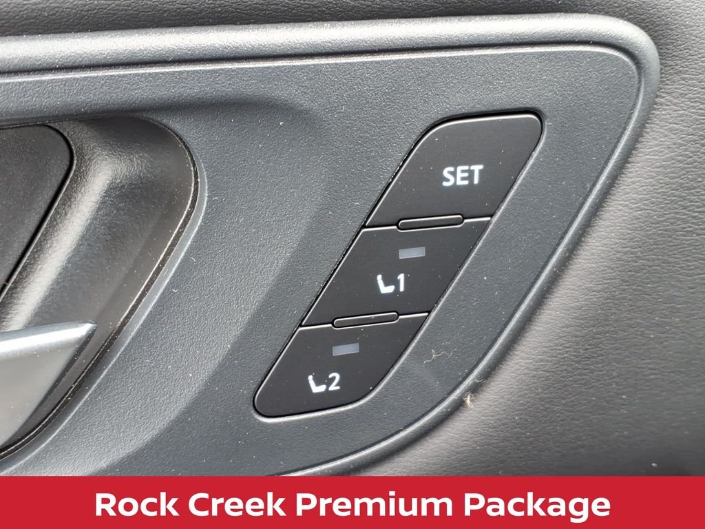New 2026 Everest White Pearl TriCoat Nissan Rock Creek® image 4