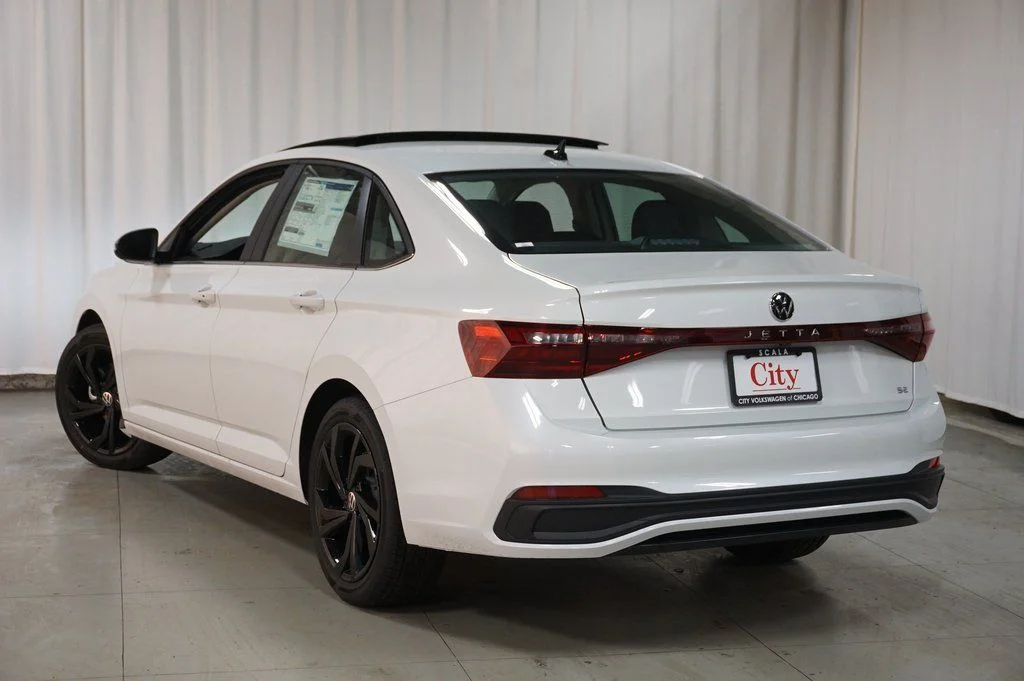New 2026 Opal White Volkswagen 1.5T SE image 7