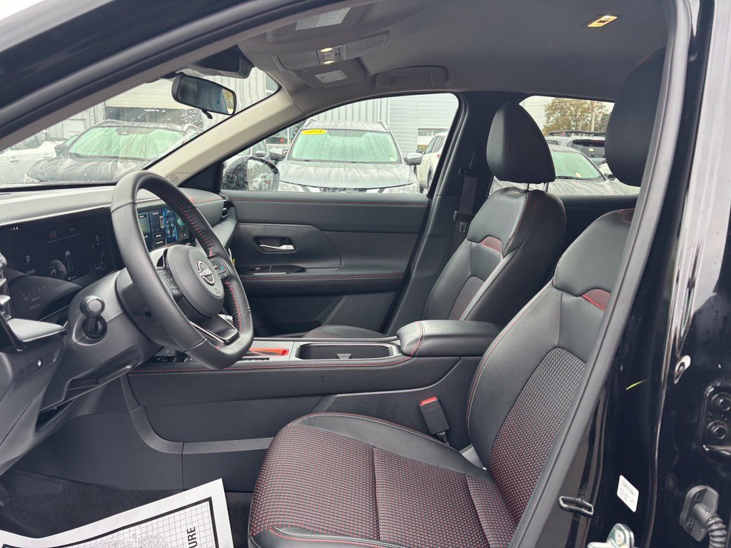 Certified Used 2026 Black Nissan SR image 20