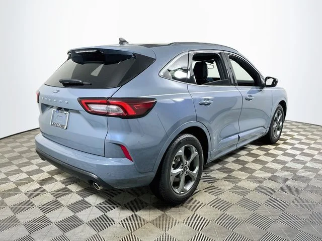 Certified Pre-Owned 2024 Ford Escape ST-Line