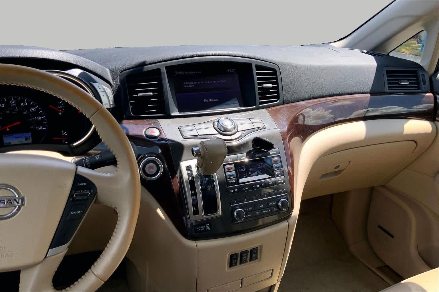 Used 2013 Titanium Beige Nissan LE image 7