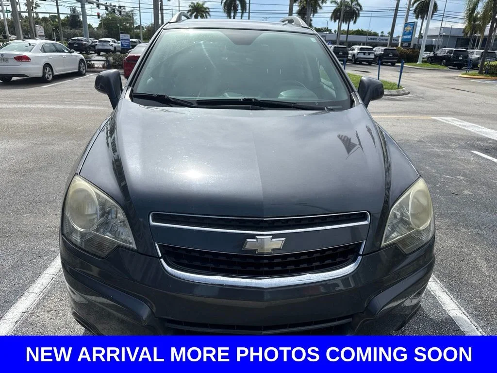 Used 2013 Gray Chevrolet LT image 1