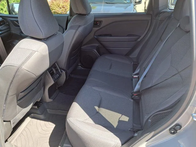 Used 2025 Beige Subaru Premium image 23