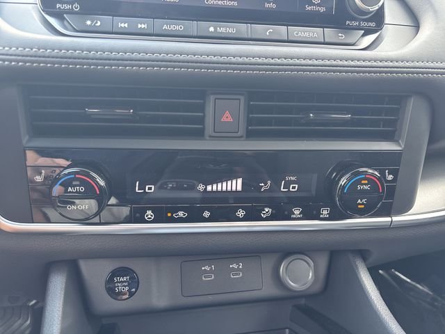 2026 Nissan Rogue SV - Photo 18
