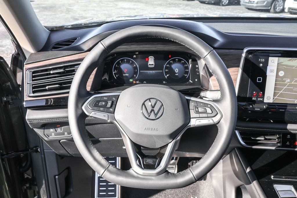 Used 2026 Green Volkswagen 2.0T SEL Premium R-Line image 19