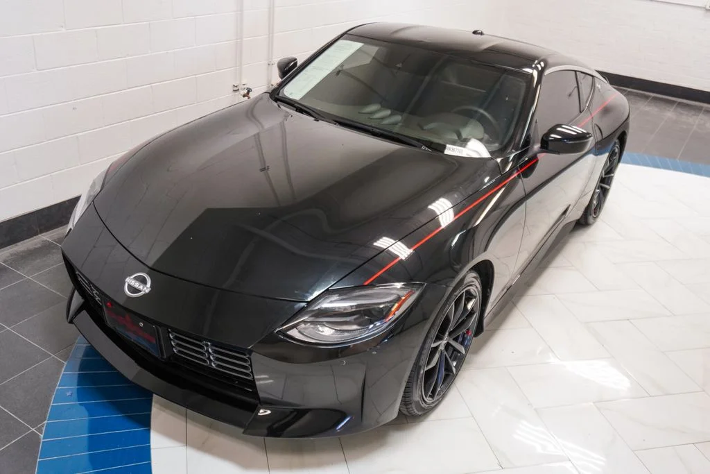 Used 2024 Black Nissan Performance image 34