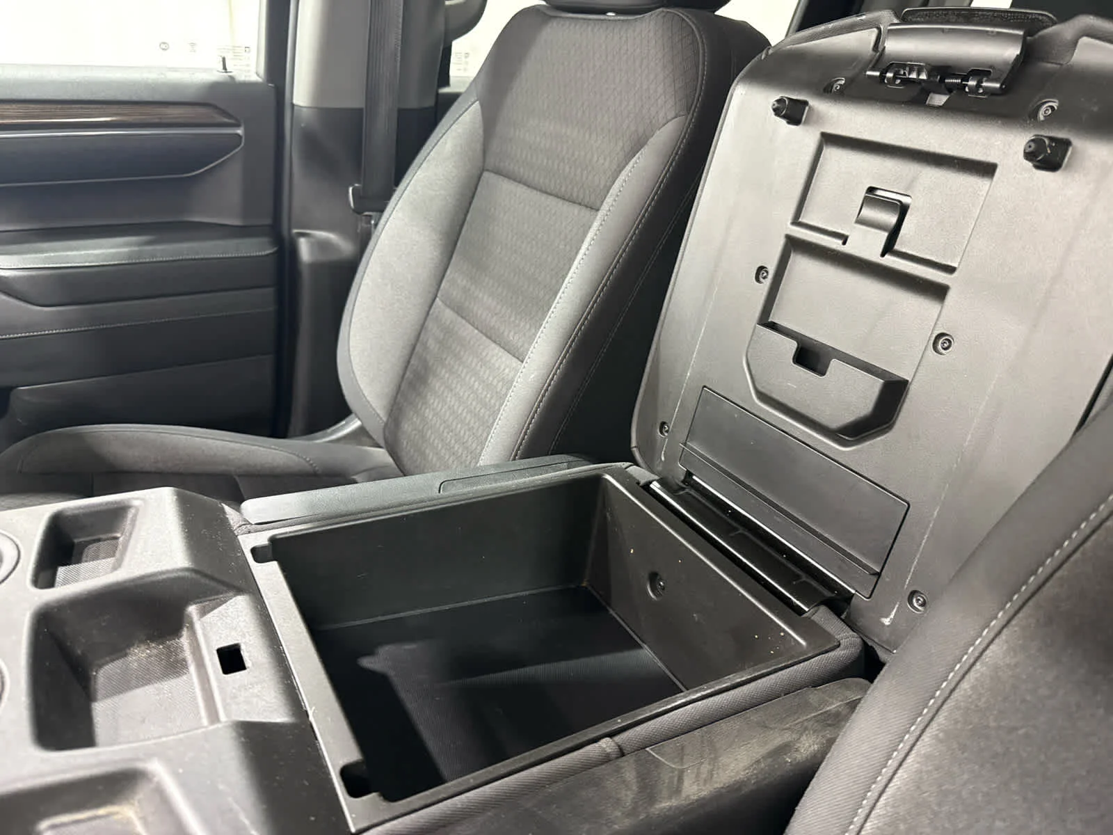 Used 2023 Sterling Gray Metallic Chevrolet LT image 21