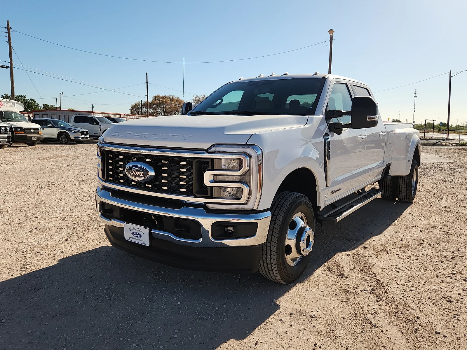 New 2026 Oxford White Ford Lariat image 3