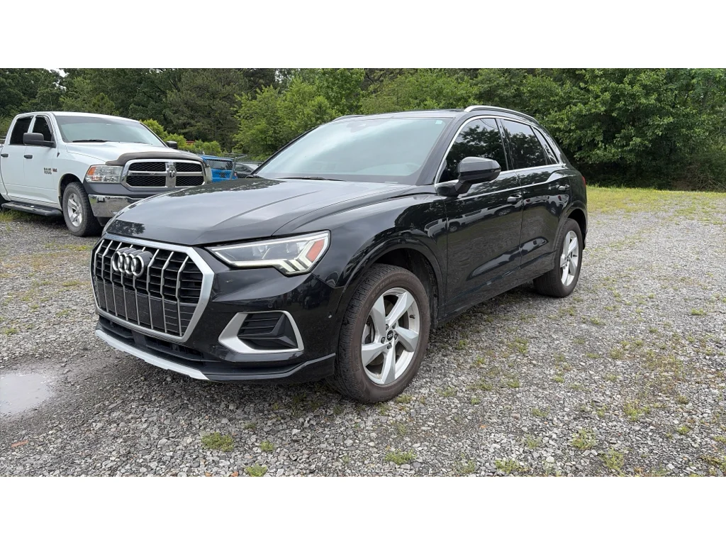 2021 Audi Q3 40 TFSI Premium Plus quattro's photo
