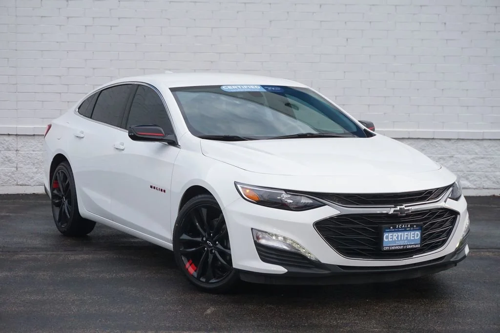 Used 2022 Chevrolet Malibu 1LT with VIN 1G1ZD5ST8NF207510 for sale in Grayslake, IL