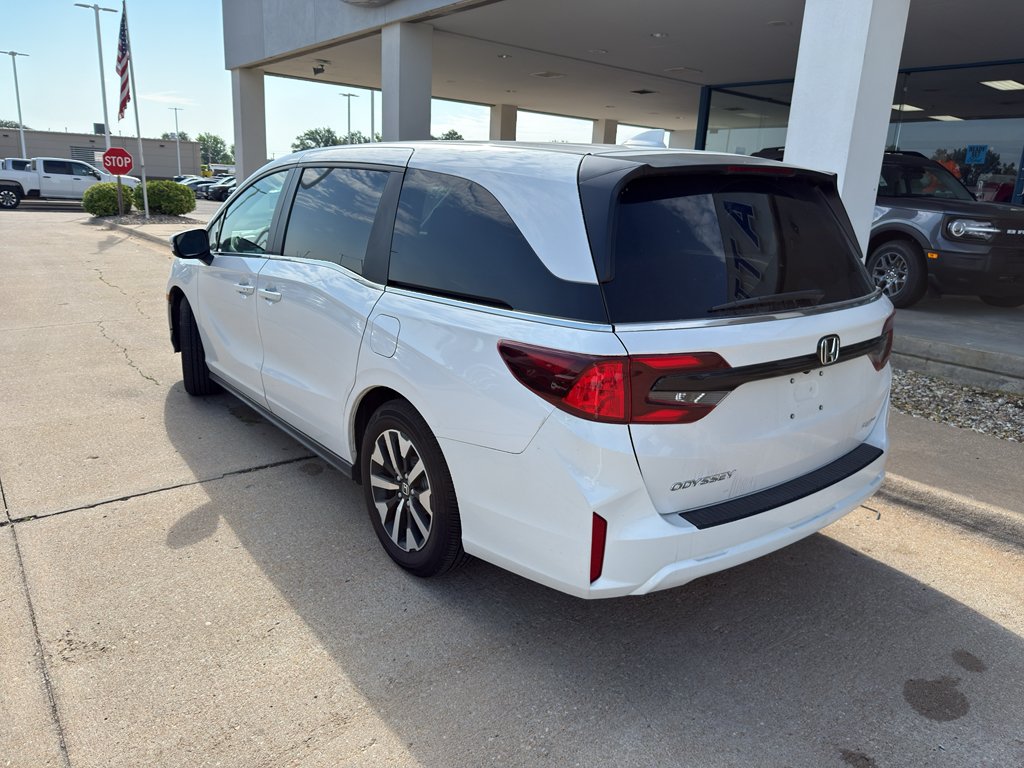 Used 2025  Honda EX-L image 8