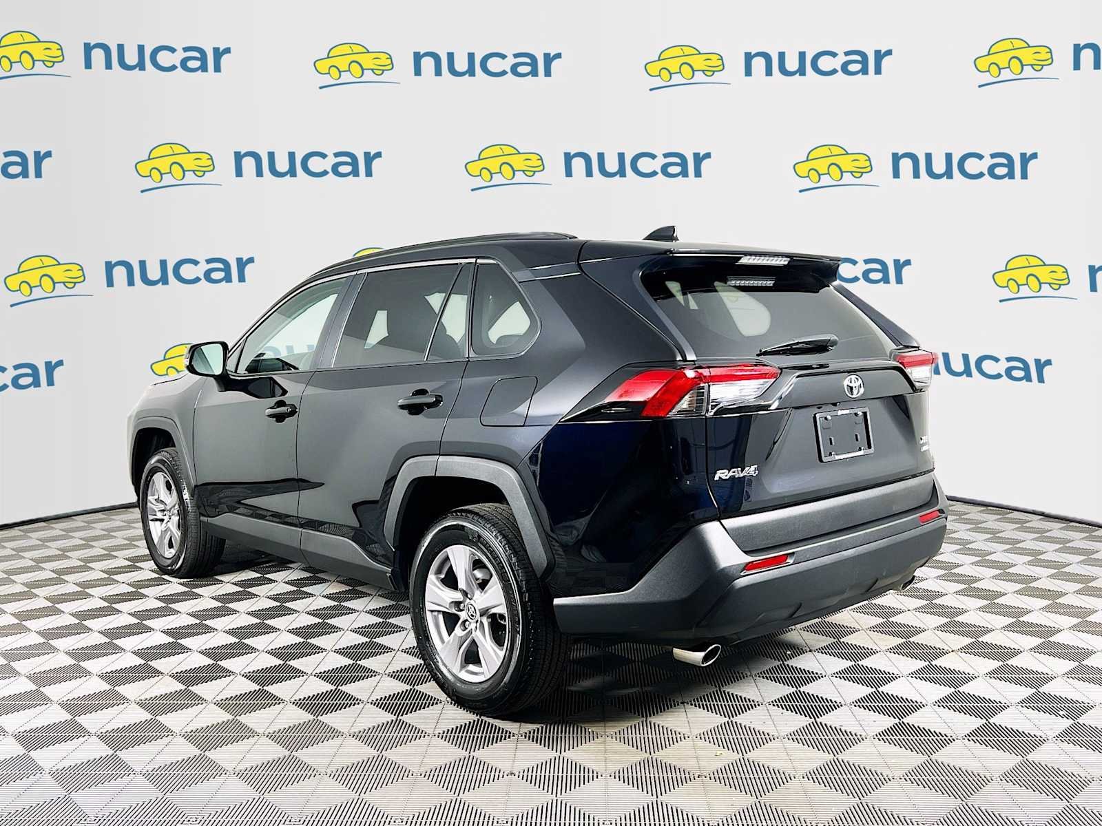 Used 2025 Midnight Black Metallic Toyota XLE image 5