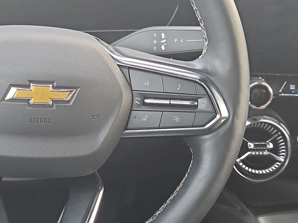 Used 2024 Gray Chevrolet LT image 25
