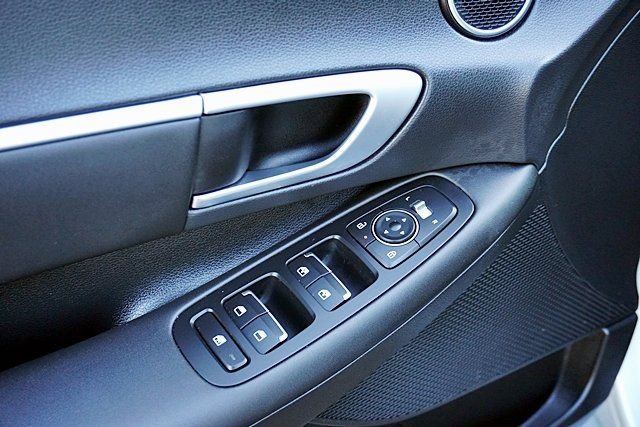 Used 2024 Silver Hyundai SEL image 21