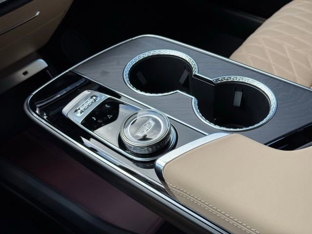 2026 Cadillac LYRIQ V Premium - Photo 31