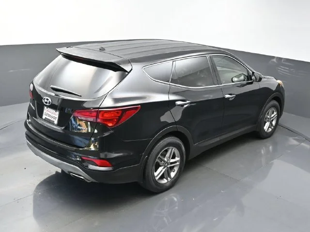 Used 2018 Black Hyundai 2.4 Base image 43