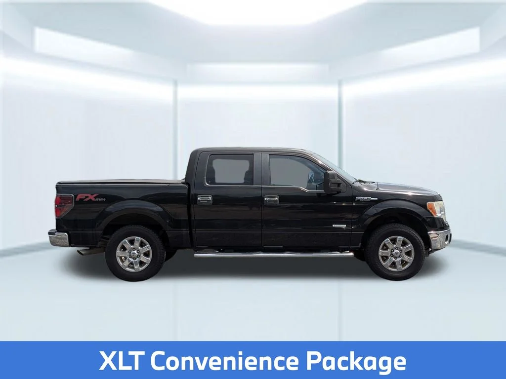 Used 2013 Black Ford XLT image 9