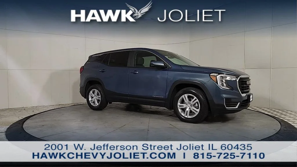 Used 2024 Blue GMC SLE image 9